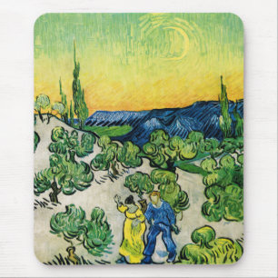 Landschaft mit einem Paar beim Spazieren von Vince Mousepad