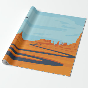 Landschaft mit verlassenen Tälern, Bergen, dunklem Geschenkpapier