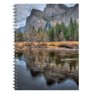 Landschaftliche Fälle Yosemite Notizblock