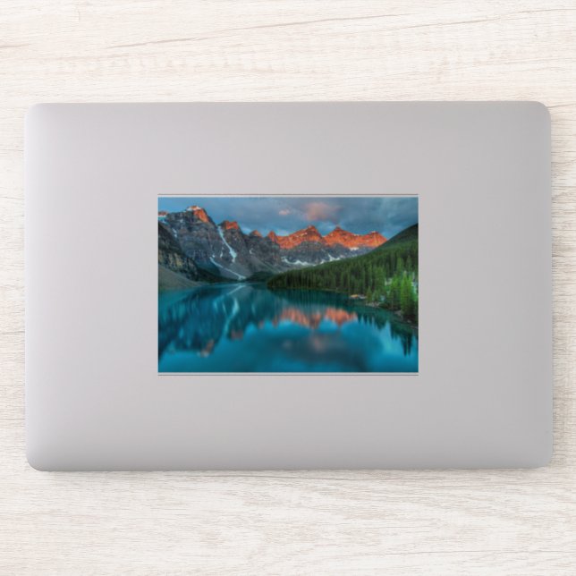 Landschaftliche Landschaftsfotografie über Berg un Aufkleber (Computer)