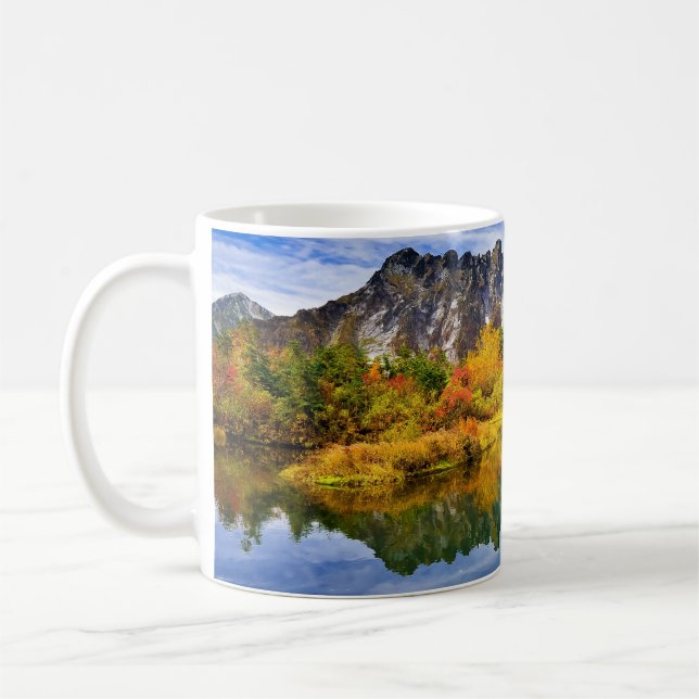 Landschaftliche Landschaftswälder und Berge Kaffeetasse (Links)