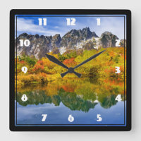 Landschaftliche Landschaftswälder und Berge