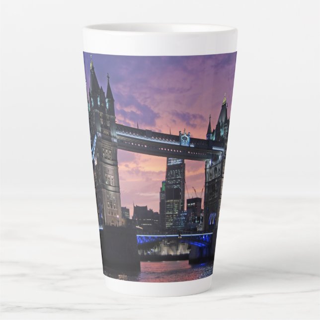 Landschaftliche London Tower Bridge Milchtasse (Vorderseite)