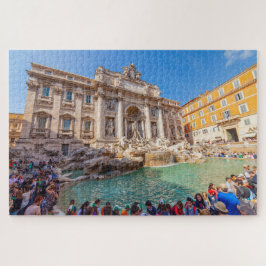 Landschaftliche Sicht auf den Brunnen Trevi, Rom,