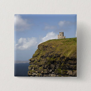 Landschaftlichen Klippen von Moher und O'Briens Tu Button