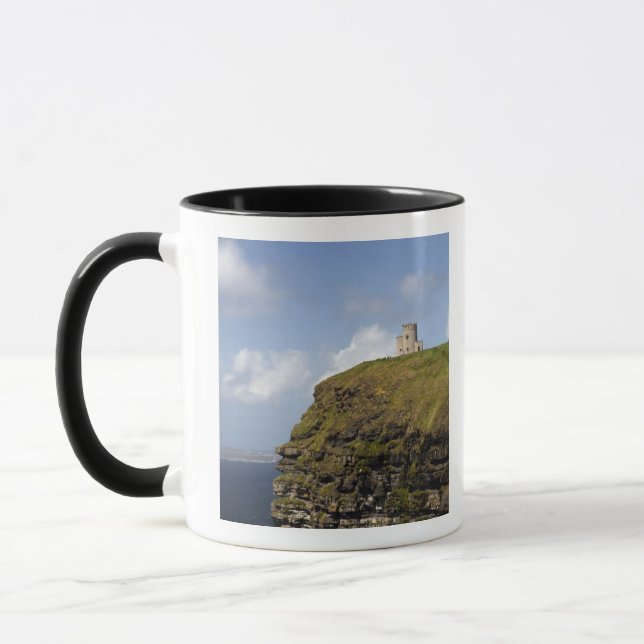 Landschaftlichen Klippen von Moher und O'Briens Tu Tasse (Links)