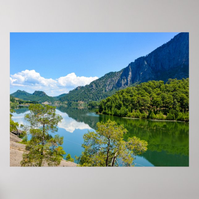 Landschaftlicher Bergsee Spiegelbild Poster (Vorne)