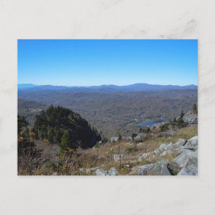 Landschaftliches Bergtal Aussichtsreise Postkarte