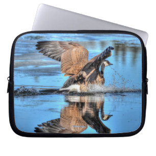 Landung Kanada Gänse auf Wildlife Nature Szene Laptopschutzhülle