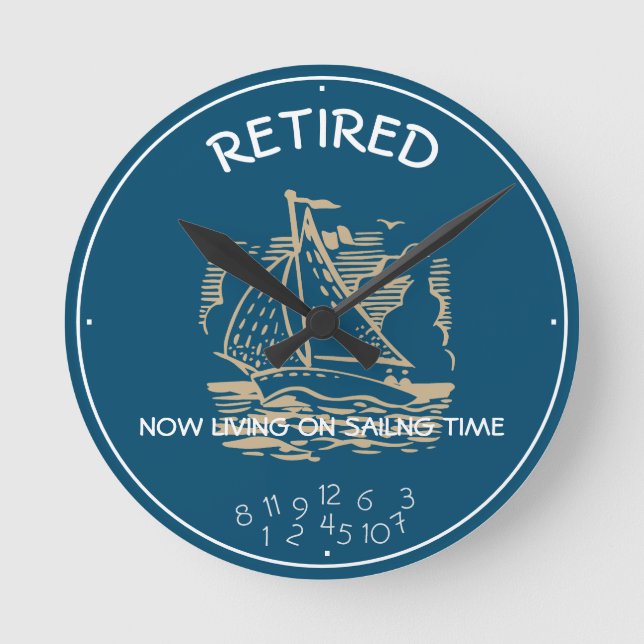 Langeweile Leben auf Segelzeit Blue White Maritime Runde Wanduhr (Vorderseite)