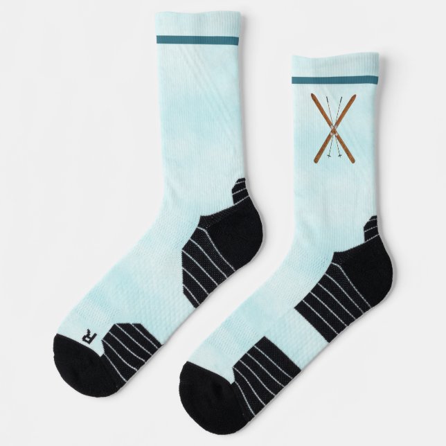 Langlaufskier und Pfosten auf Schneebesen Socken (Links)