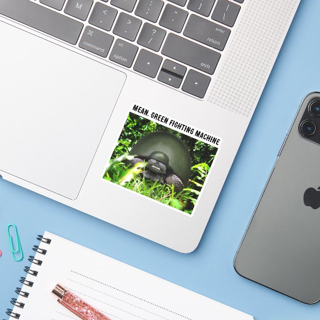 Langsame Kommando-Schildkröte Aufkleber (Laptop mit iPhone)