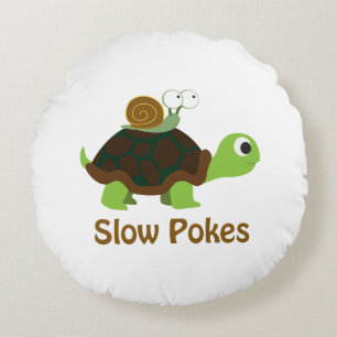 Langsame Pokes Niedliche Schildkröten und Schnecke Rundes Kissen