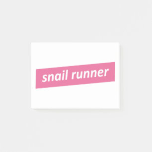 Langsamer Läufer. Snail Runner Post-it Klebezettel