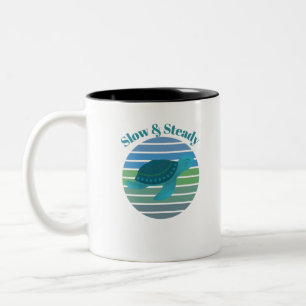 Langsames und stetiges Schildkröten Zweifarbige Tasse