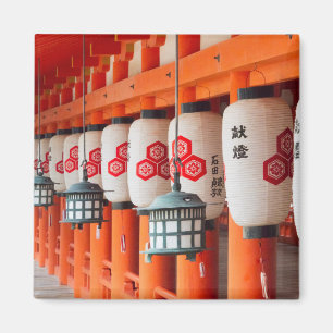 Lanterns im Itsukushima-Schrein Magnet