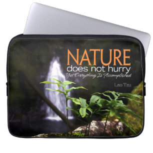 Lao Tzu Inspiration Zitat "Natur" Laptopschutzhülle