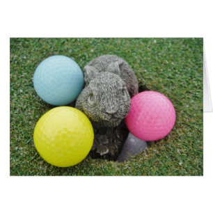 Lapin avec oeuf jaune rose