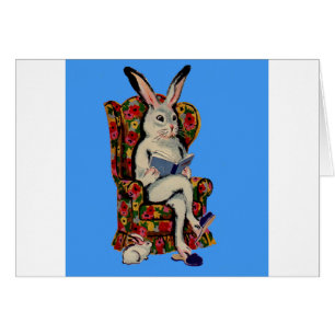 lapin géant assis des années 1950 lit une histoire