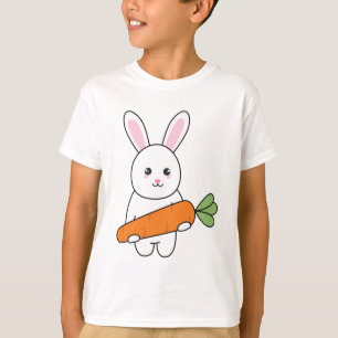 lapin mignon avec T-shirt carotte