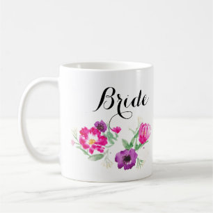 L'aquarelle de jeune mariée fleurit la tasse