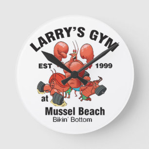 Larrys Fitnessstudio am Mussel Beach Runde Wanduhr
