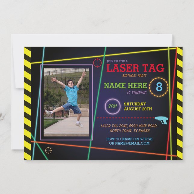 Laser Tag Foto Geburtstagsneon Einladung (Vorderseite)