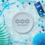 Lass es Winter Weihnachts-Schneeflocke Hanukkah sc Pappteller<br><div class="desc">Mit einer originalen Marker-Abbildung eines schneeflockenförmigen Zuckerkekses. Ideal für Weihnachten oder Hanukkah! Diese Chanukah Illustration ist auch auf anderen Produkten verfügbar. Sehen Sie nicht,  wonach Sie suchen? Brauchen Sie Hilfe bei der Anpassung? Kontaktieren Sie Rebecca,  um etwas für Sie entworfen zu haben.</div>