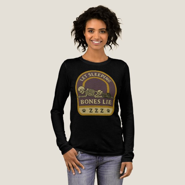 Lass-Schlafknochen-Muschelschalen-Halloween Tri-Blend Shirt (Volle Vorderseite)