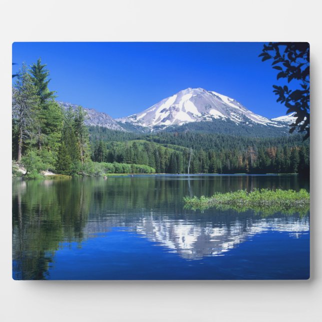 Lassen erhebt sich über dem Manzanita-See Fotoplatte (Vorderseite)