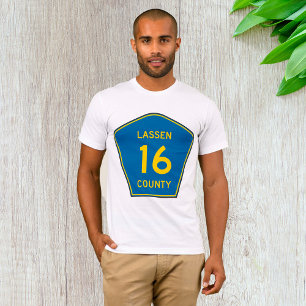 Lassen Landkreis Road Sign Mens T - Shirt