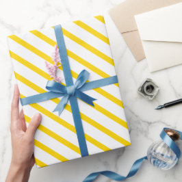 Lassen Sie Ihr Geschenk mit goldenen Linien erstra Geschenkpapier
