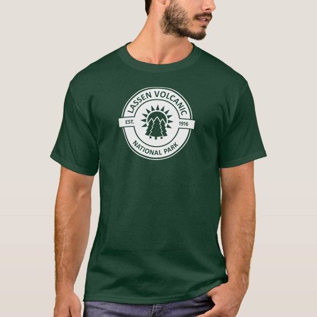 Lassen Volcanic National Park Sun Trees T-Shirt (Vorderseite)