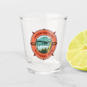 Lassen-Volcanic-Nationalpark Retro-Kompass-Emblem Schnapsglas