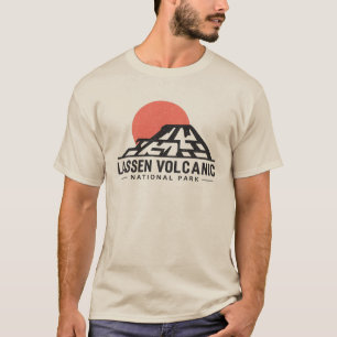 Lassen Vulkanischer Nationalpark Minimal Red Sun T-Shirt