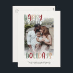 Lässige, farbenfrohe Feiertage verblasstes Foto Feiertagspostkarte<br><div class="desc">Dieser lässige, farbenfrohe Urlaub im Foto verblasste Postkarte ist perfekt für Ihren lustigen, kreativen, hellen Gruß. Es ist ein einzigartiger, spielerischer, moderner Schriftart in Rot, Boho Bräune und heller und dunkelgrüner Farbe, die für ein fröhliches, saisonales Ambiente sorgen. Wenn Sie Ihren Lieben den dunklen Winter mit niedlichem Feiertagsjubeln näher bringen...</div>