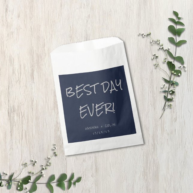 Lässige handgeschriebene Typografie, Silver & Navy Geschenktütchen (Von Creator hochgeladen)