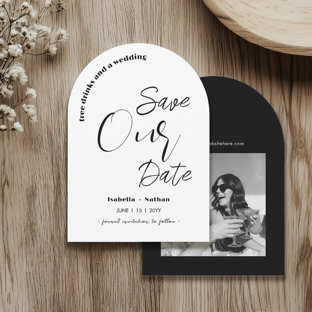 Lässiges Skript Save the Date Freie Getränke Hochz Einladung (Von Creator hochgeladen)