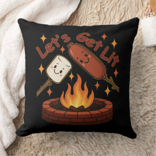 Lass's Get Lit Firepit - Niedlicher Marshmallow & Kissen