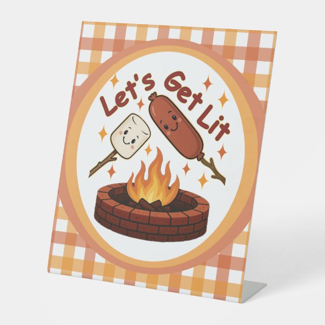 Lass's Get Lit Firepit - Niedlicher Marshmallow &  Sockelschild (Vorderseite)