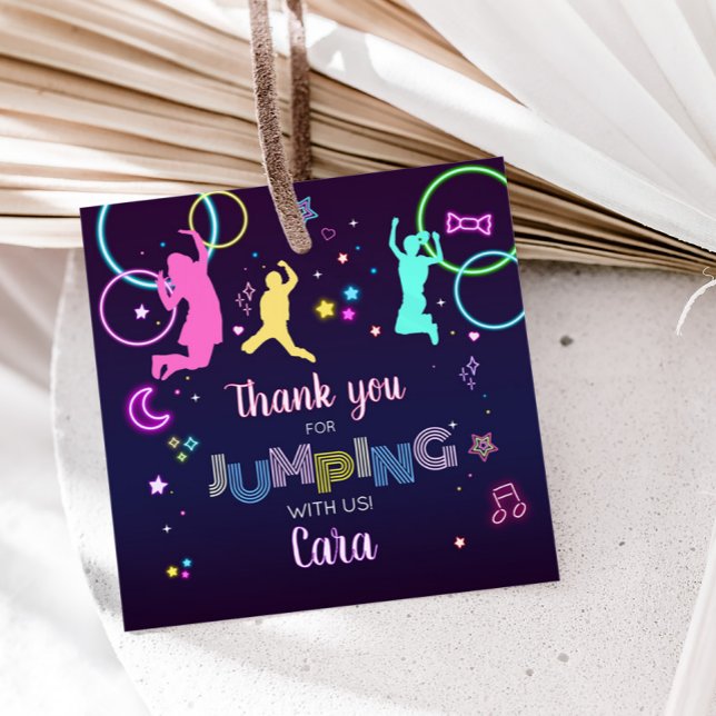 Lasst uns auf den Geburtstagsparty-Platz springen  Geschenkanhänger (Let's Jump and Glow Trampoline Birthday Party Square Favor Tags)