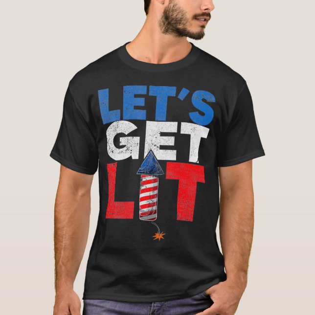 Lasst uns Lit Fireworks USA Flag Funny 4. Juli erh T-Shirt (Vorderseite)