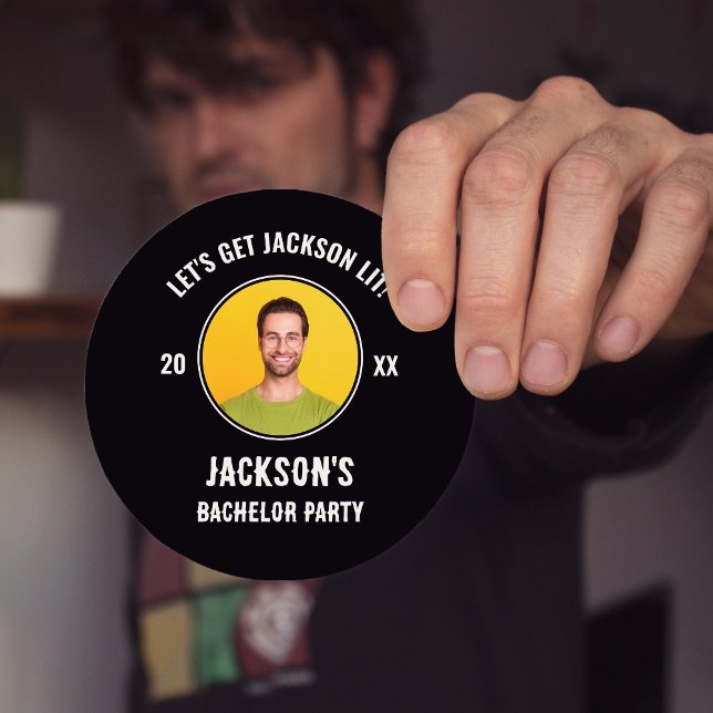 Lasst uns Lit Foto Bachelor Party machen Runder Pappuntersetzer (Let's Get Lit Photo Bachelor Party Round Paper Coaster in Black and White)