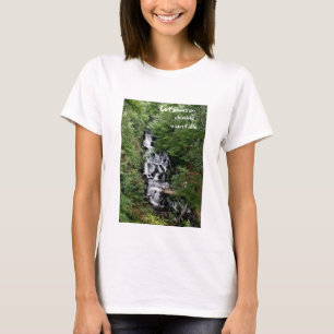 Lasst uns Wasserfälle verfolgen     T-Shirt