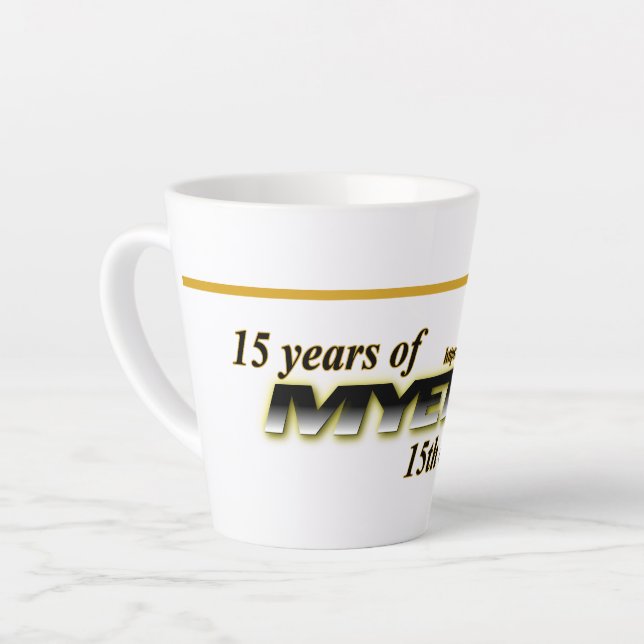Latte Mug de MYETV - 15 ans (Angle gauche)