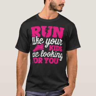 Lauf, wie deine Kinder nach dir suchen lustig moth T-Shirt