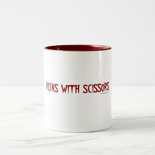 Läufe mit Scheren Zweifarbige Tasse (Mittel)