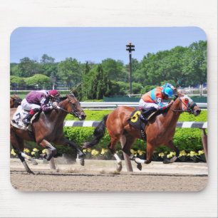 Laufen von schönem Belmont Park Mousepad