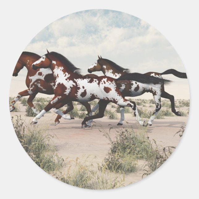 Laufen wie der Wind - Galloping Paint Horses Runder Aufkleber (Vorderseite)