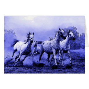 Laufende Pferde und blauer Mondlicht